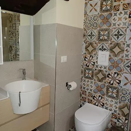 Dimora Lazzarella * Naples